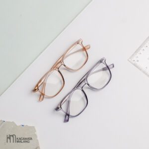 Alternative view of Kacamata Kotak Simple Ringan Formal Look - Ananya 03