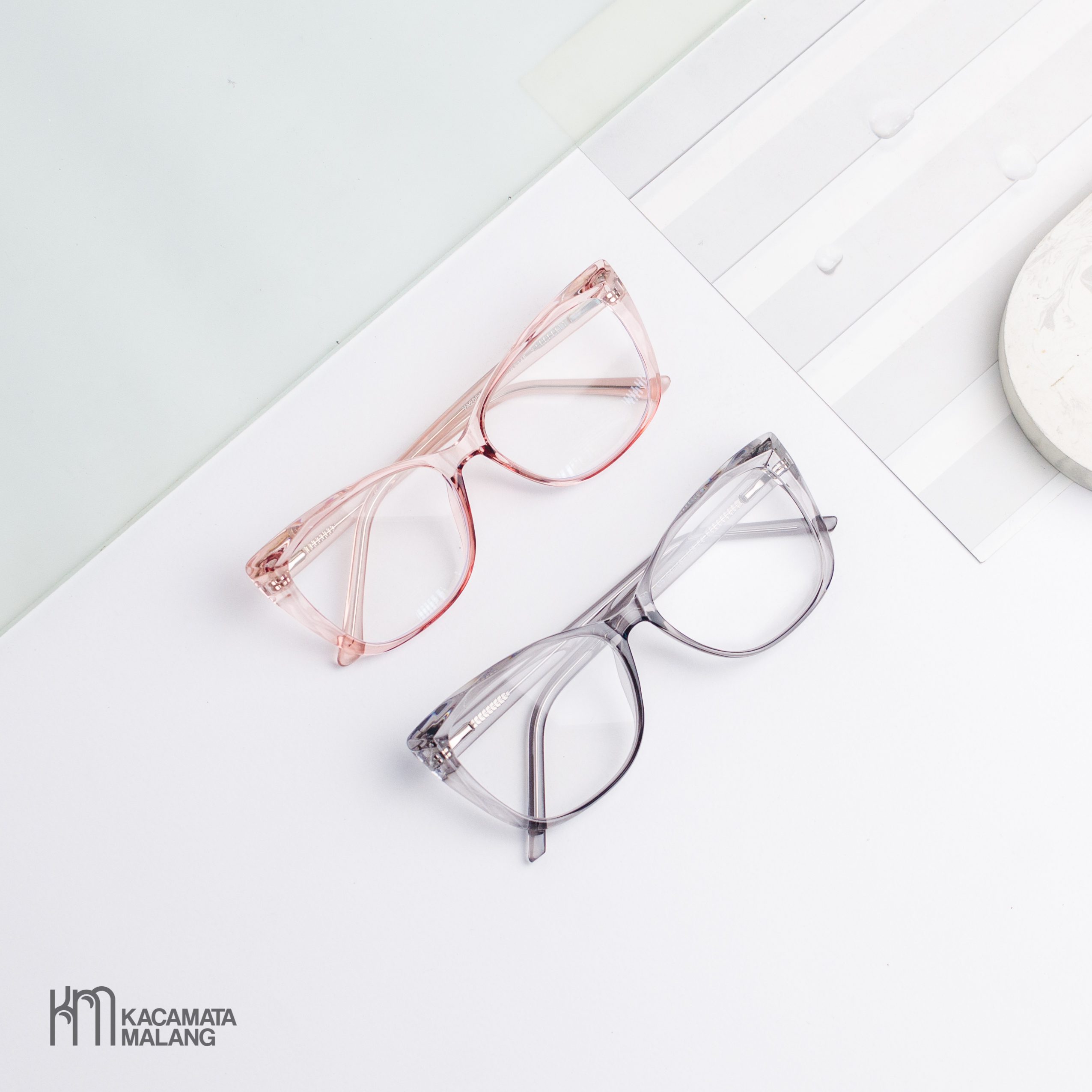 Kacamata Cat Eye Lebar Tangkai Pegas - Denawa 01 - Image 2