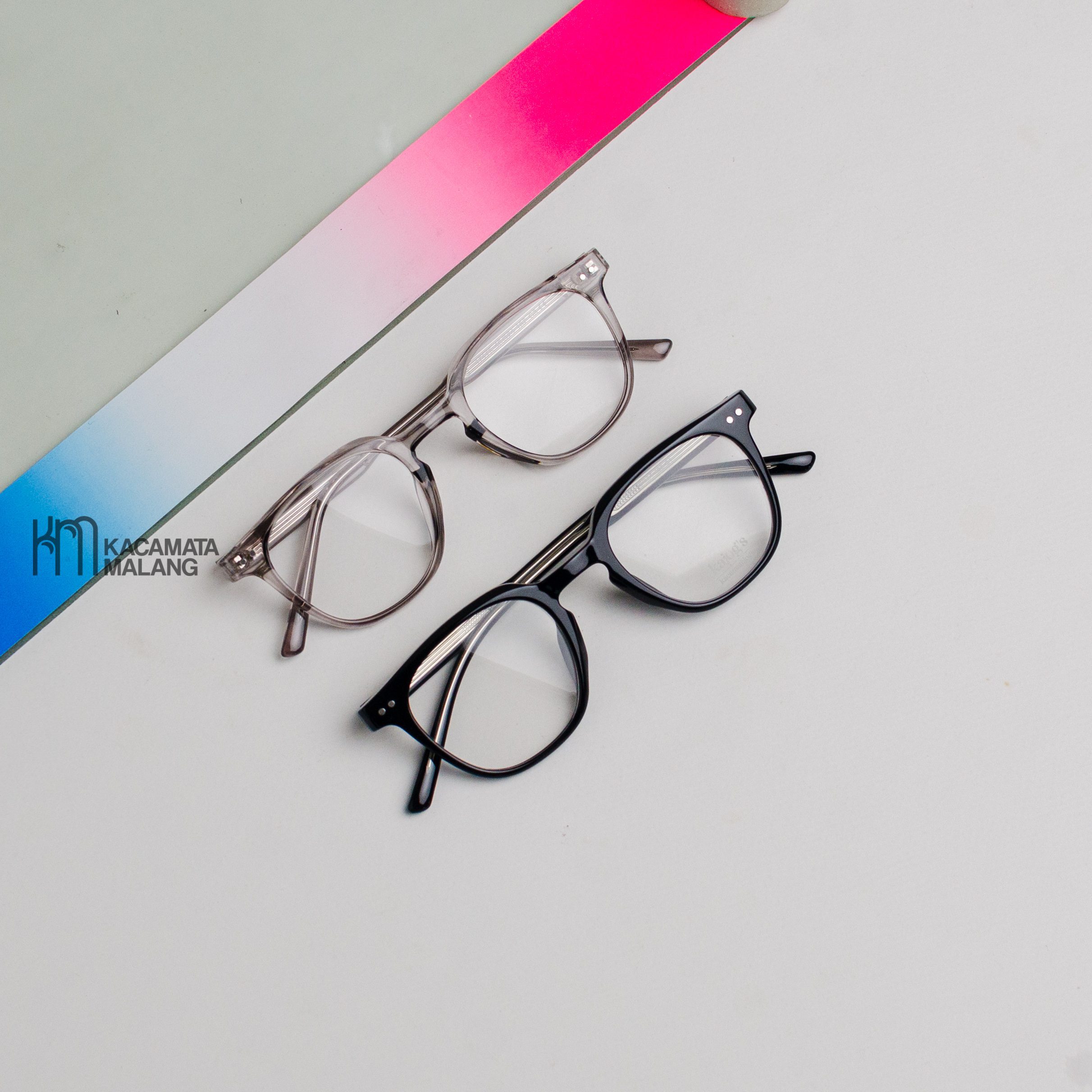 Kacamata Kotak Tebal Simple - Ananya 01 - Image 2