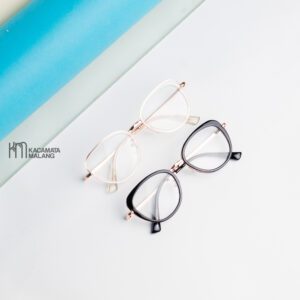 Alternative view of Kacamata Cat Eye Gemas dengan Tangkai Pegas - Bintari 01