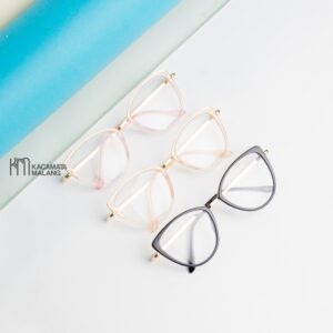 Alternative view of Kacamata Cateye Lebar Sedang Tangkai Pegas - Navara 02